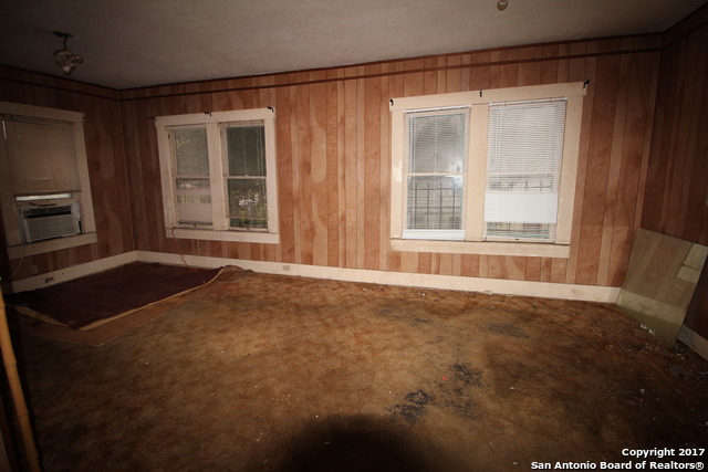 127 Sterling Dr