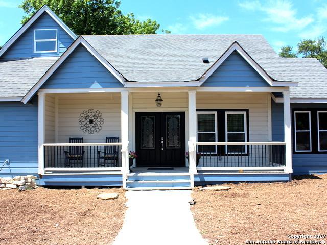 121 E Mulberry Ave