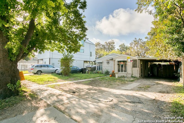 760 E Locust St
