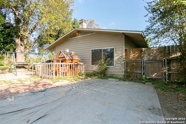 760 E Locust St