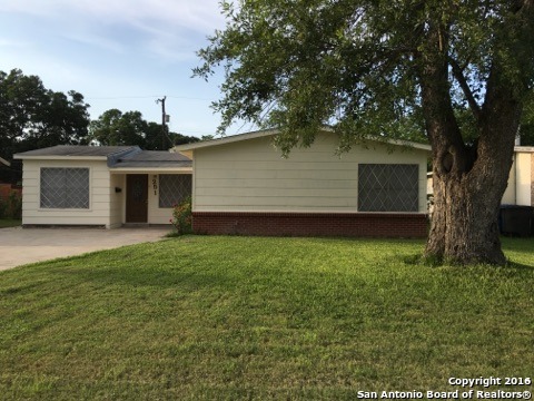 251 E Ravenhill Dr San Antonio, TX 78214