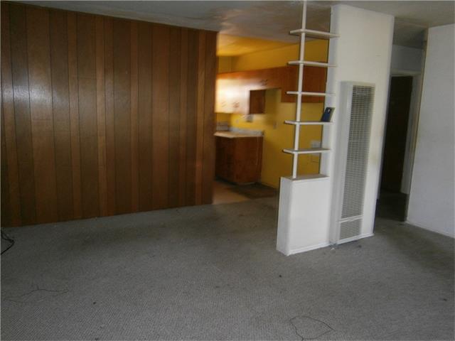 623 Sterling Dr