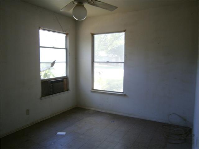 623 Sterling Dr