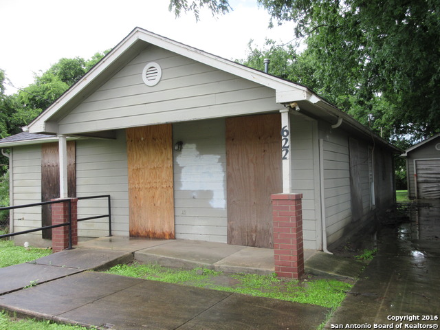 For Sale: 622 J St San Antonio, TX 78220