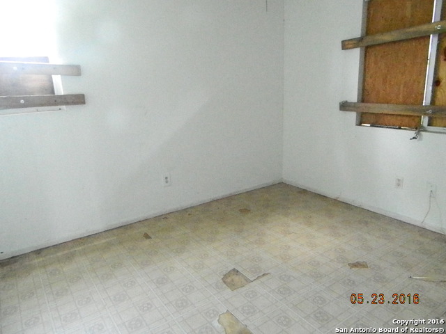 8818 Troy Dr San Antonio, TX 78221