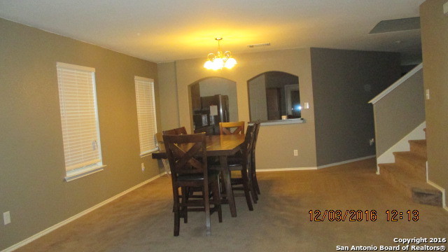 251 Hallie Cv