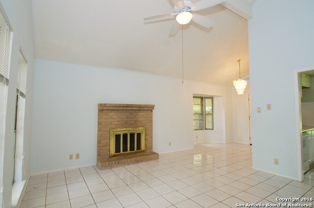 2414 Moss Bluff St