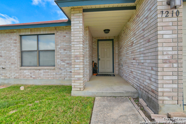 7210 Raintree Frst