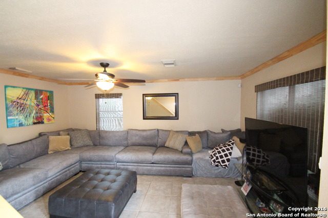 4907 Farmsfield