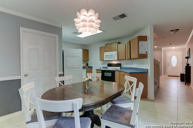 For Sale: 9406 Kenton Hl San Antonio, TX 78240