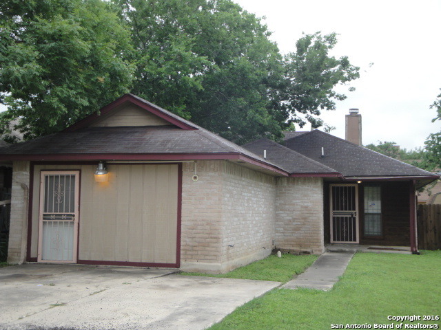 For Sale: 6230 Candlewick Ct San Antonio, TX 78244