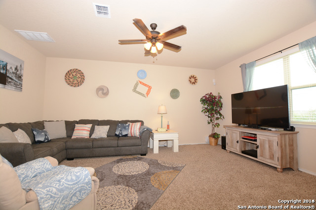 For Sale: 1538 Barons Den San Antonio, TX 78245