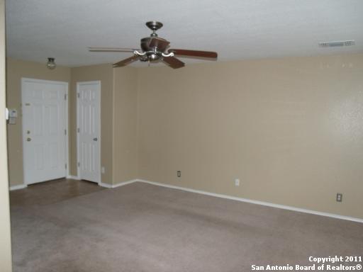 9455 Hacienda Acres San Antonio, TX 78245