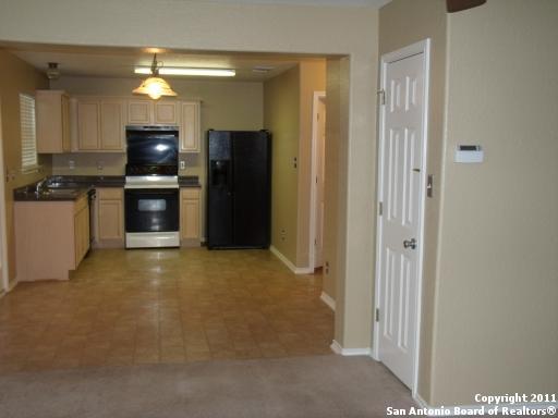 9455 Hacienda Acres San Antonio, TX 78245