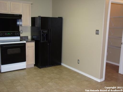 9455 Hacienda Acres San Antonio, TX 78245