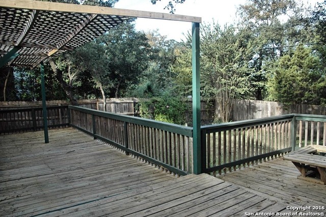 15914 Walnut Creek Dr