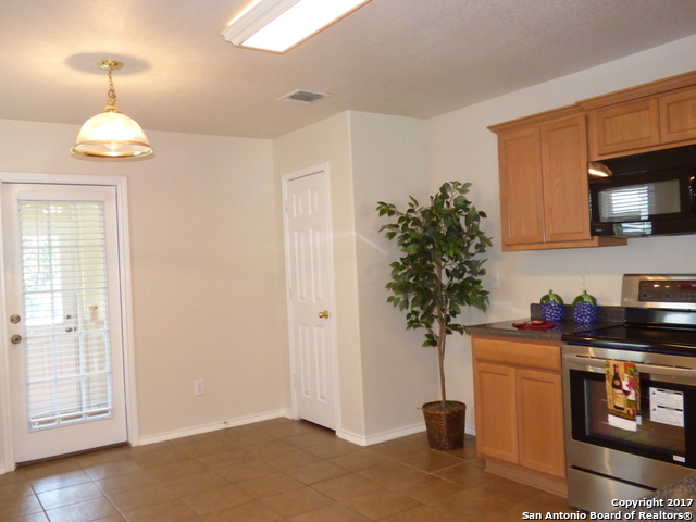 15043 Kamary Ln