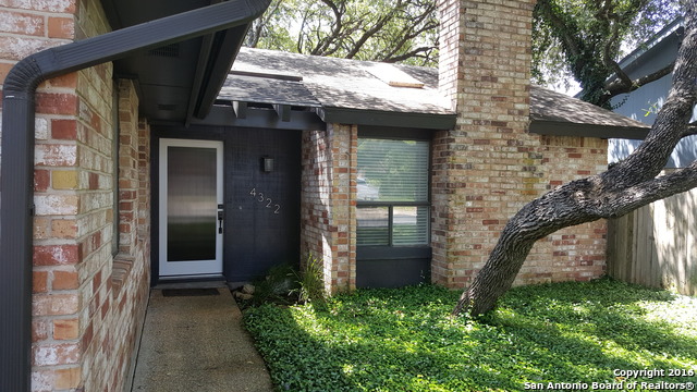4322 Shavano Woods St San Antonio, TX 78249