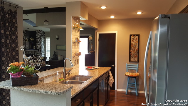 4322 Shavano Woods St San Antonio, TX 78249