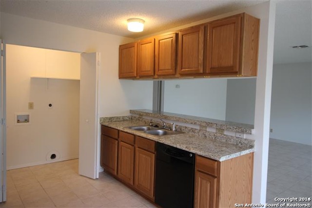 For Sale: 6855 Maple Springs St San Antonio, TX 78249