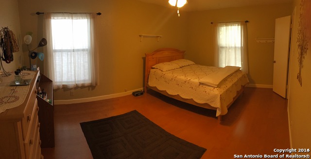 For Sale: 9626 Hillside Trl San Antonio, TX 78250