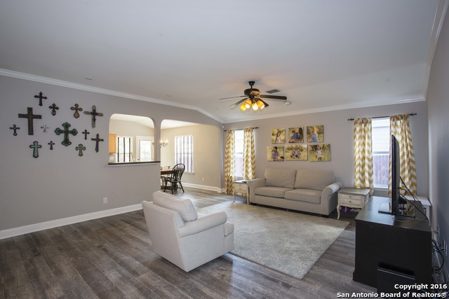 9715 Palomino Oaks