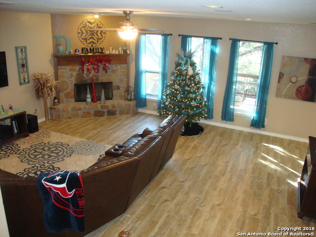 21326 La Pena Dr