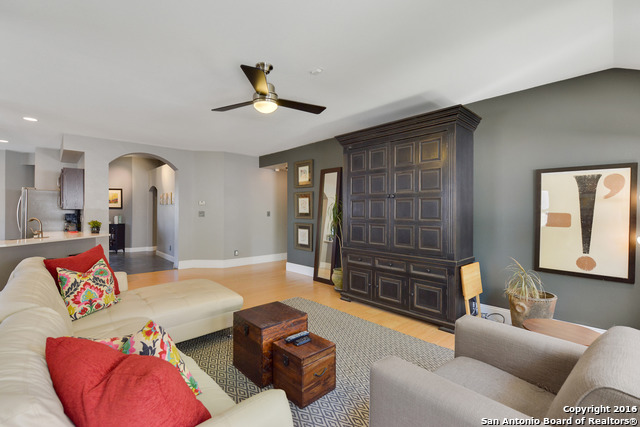 1106 Knights Cross Dr San Antonio, TX 78258