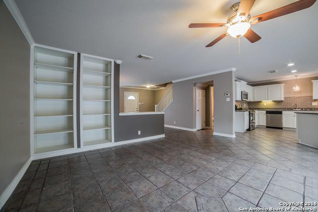 19410 Encino Smt