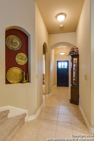 407 Highland Hl
