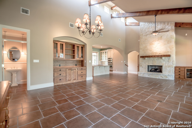 3307 Single Peak San Antonio, TX 78261