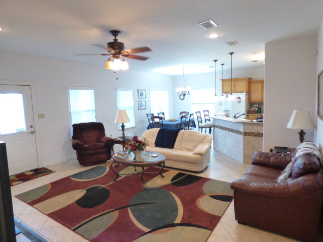3601 Club House Dr