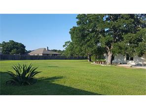 For Sale: 192 Murchison Dr Cedar Creek, TX 78612