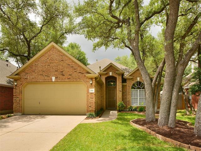 1742 Star Light Cir