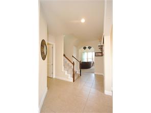 1235 Rowan Dr