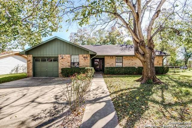 612 Ridgemont Ln