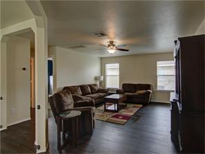 For Sale: 1014 Warbler Cv Hutto, TX 78634