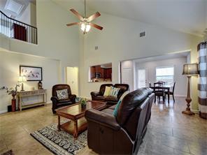 137 Screech Owl Dr, Kyle TX 78640