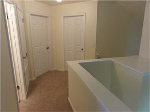 608 Millcreek Ln