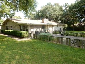 11912 Sleepy Hollow Ln