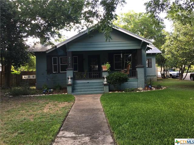 449 Lacey Oak Loop