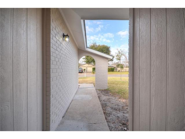 1105 Green Meadow Dr