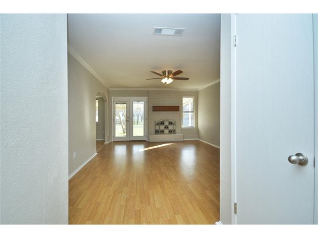 1105 Green Meadow Dr