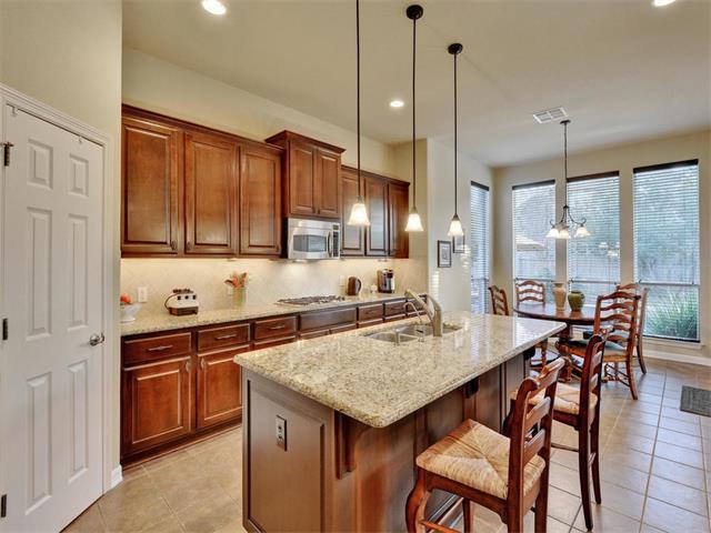 3208 Stella Dr