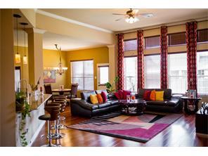 2828 Saint Paul Rivera Ln