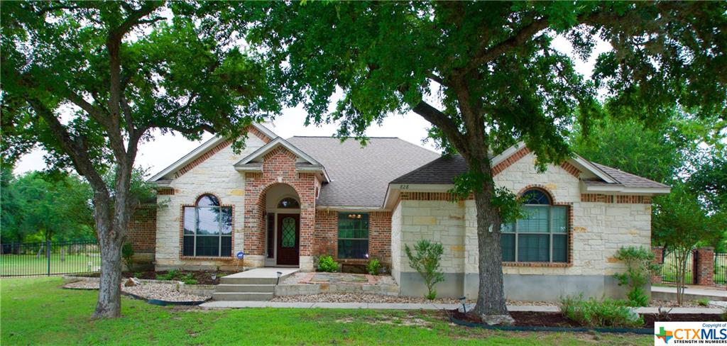 921 Willow Crk