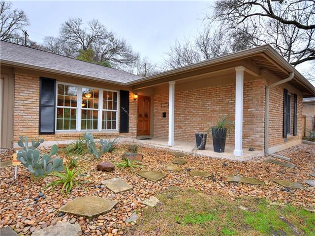 2805 Oakhaven Dr