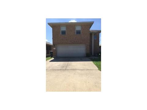 5233 Mathra Dr
