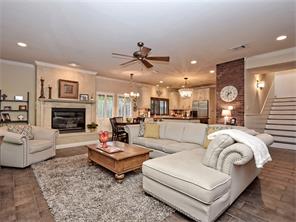 4213 Deepwoods Dr