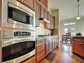 For Sale: 7800 Southwest Pkwy #APT 2011 Austin, TX 78735